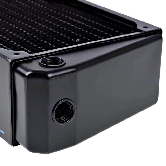 Alphacool NexXxoS UT60 Full Copper X-Flow Radiator – 360mm, schwarz