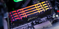 Kingston Technology FURY 32GB 3200MT/s DDR4 CL16 DIMM (4er-Kit) Renegade RGB