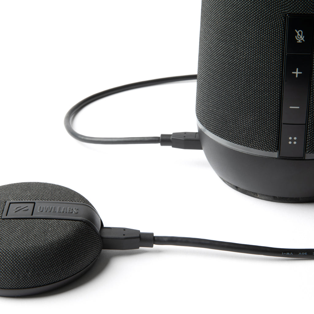 Owl Labs Expansion Mic für Meeting Owl 3 – erweitert die Audio-Reichweite in größeren Räumen um 2,5 Meter in Richtung des Mikrofons.
