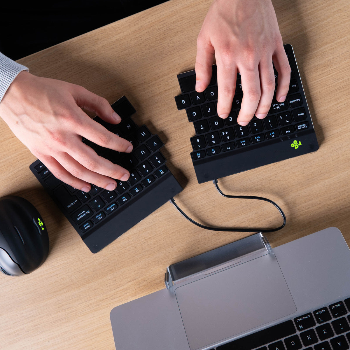 R-Go Tools Ergonomische Tastatur R-Go Split Break mit Pausensoftware, geteilte Tastatur, QWERTZ (DE), kabellos, schwarz