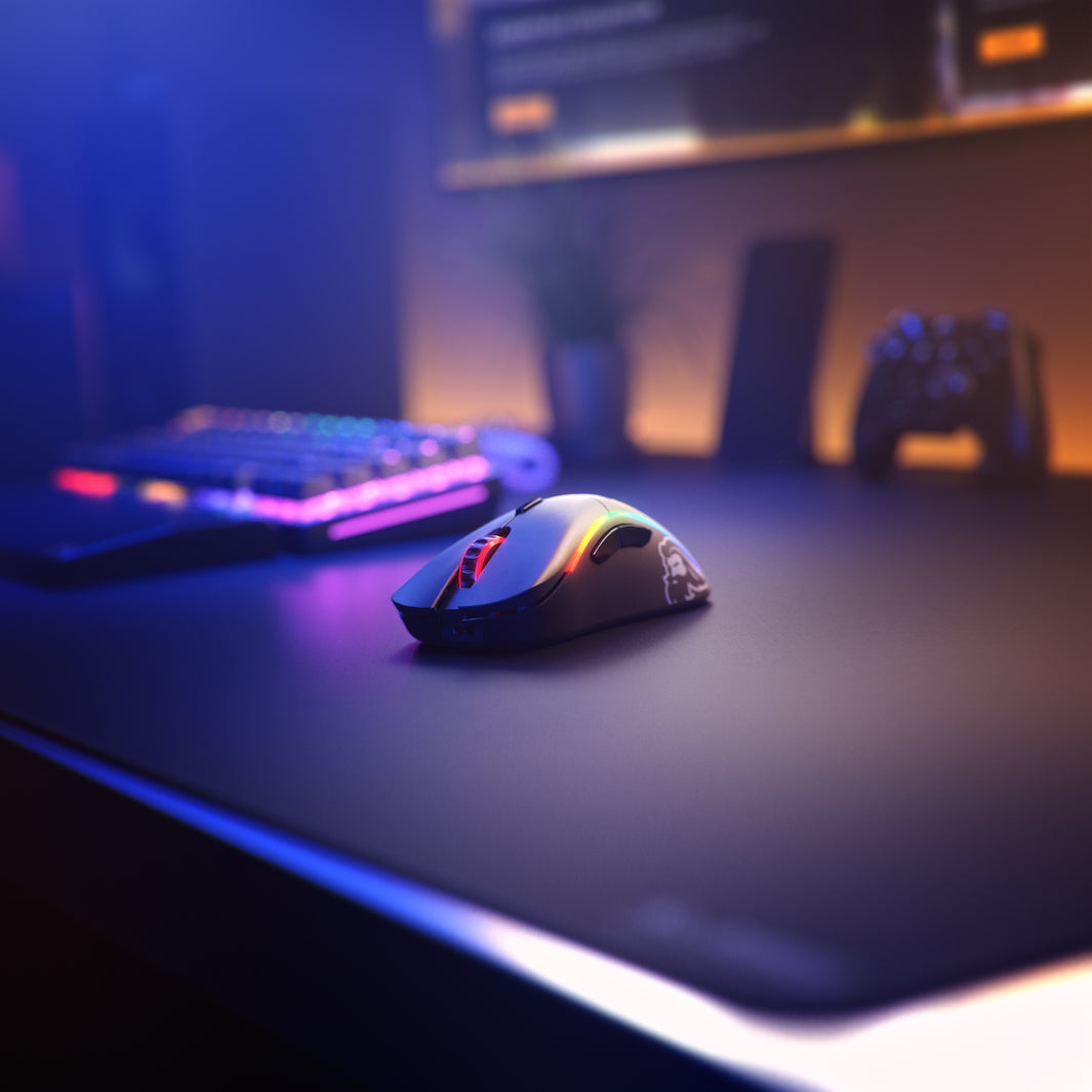 Glorious Gaming Model D Minus Wireless Maus rechts RF Wireless 19000 DPI
