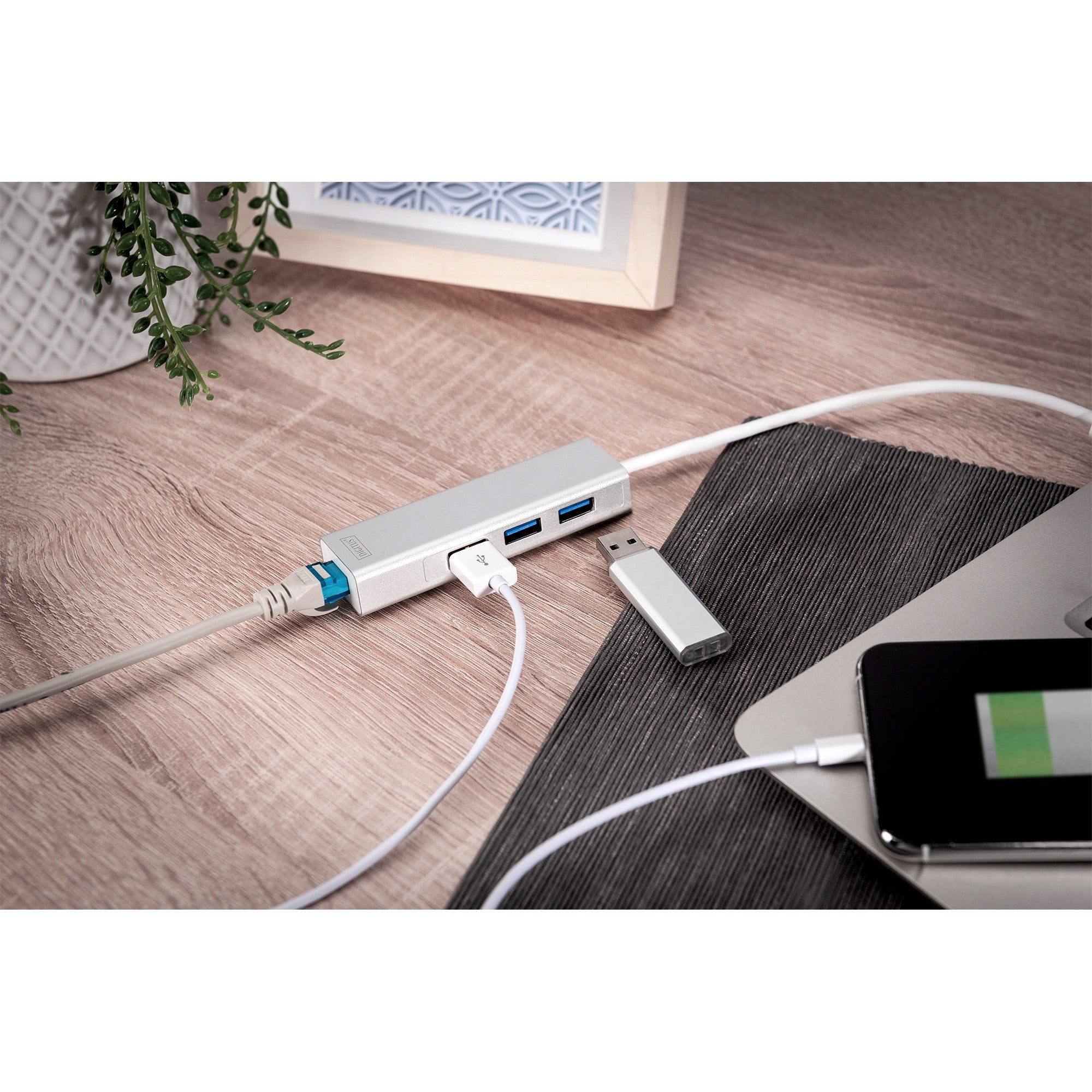 DIGITUS USB-Hub 3-Port 3.0->3xA3.0 1xLAN integr. Kabel we