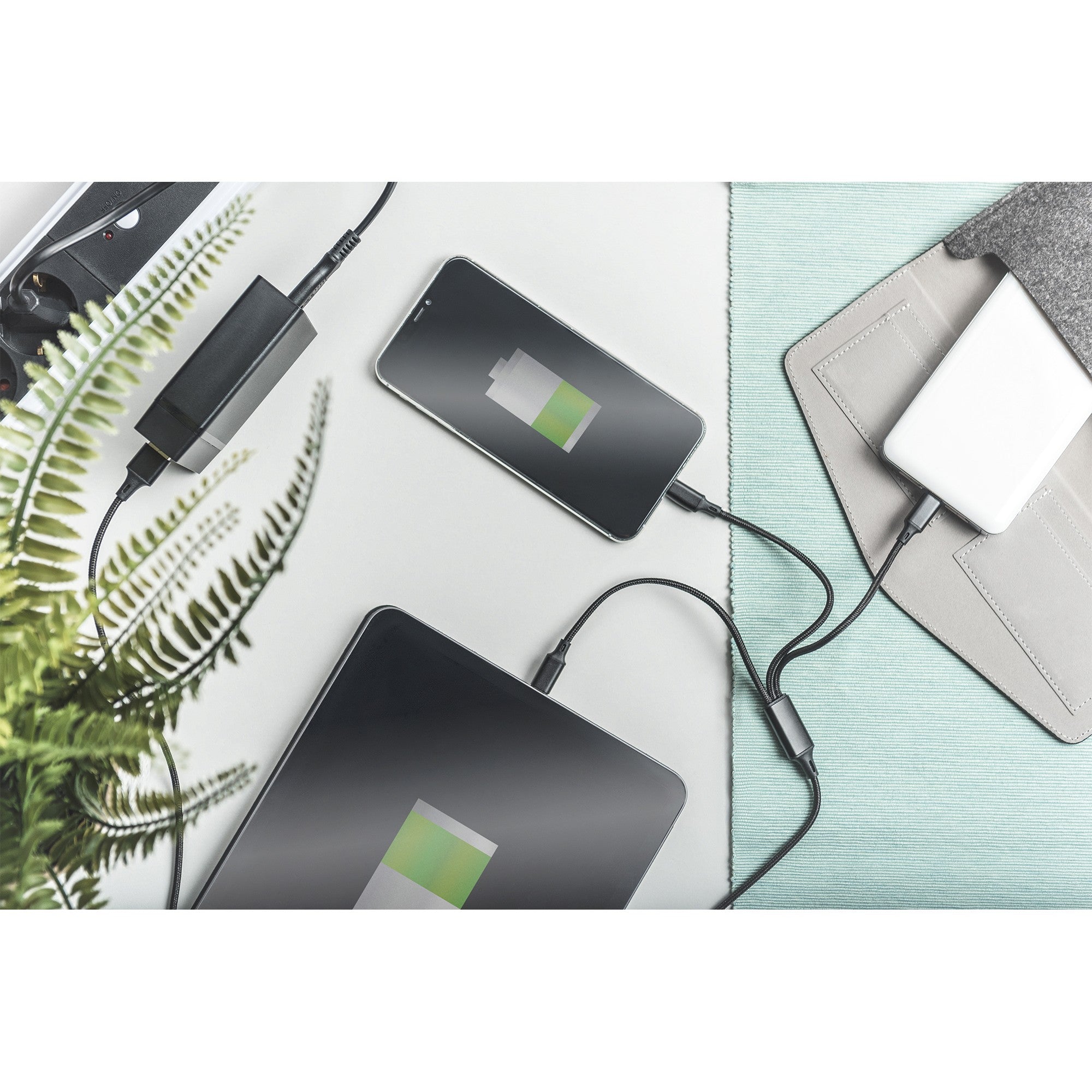 DIGITUS LAK 3in1 USBA+Lightning+MicroUSB->USBC 1m schwarz