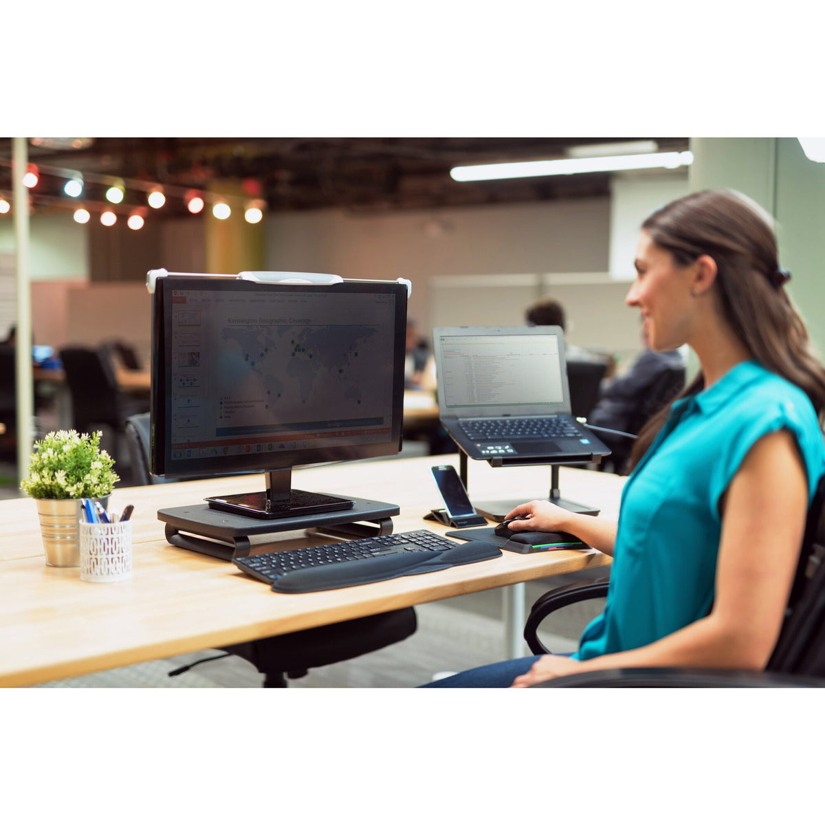 Kensington SmartFitMonitorständer für Bildschirme bis zu 24” — Schwarz