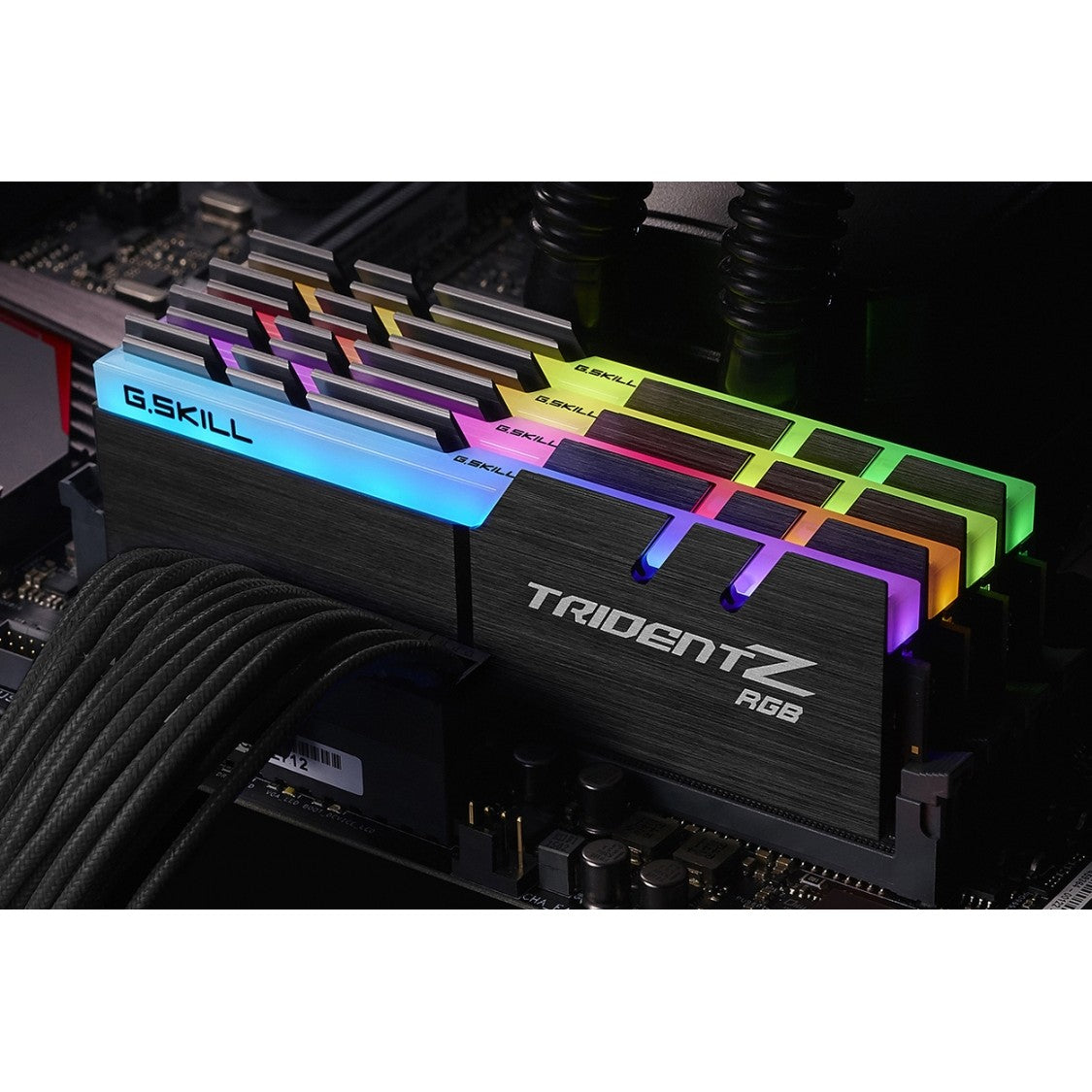 32GB PC 3200 CL16 G.Skill KIT (4x8GB) 32GTZR Tri Z RGB