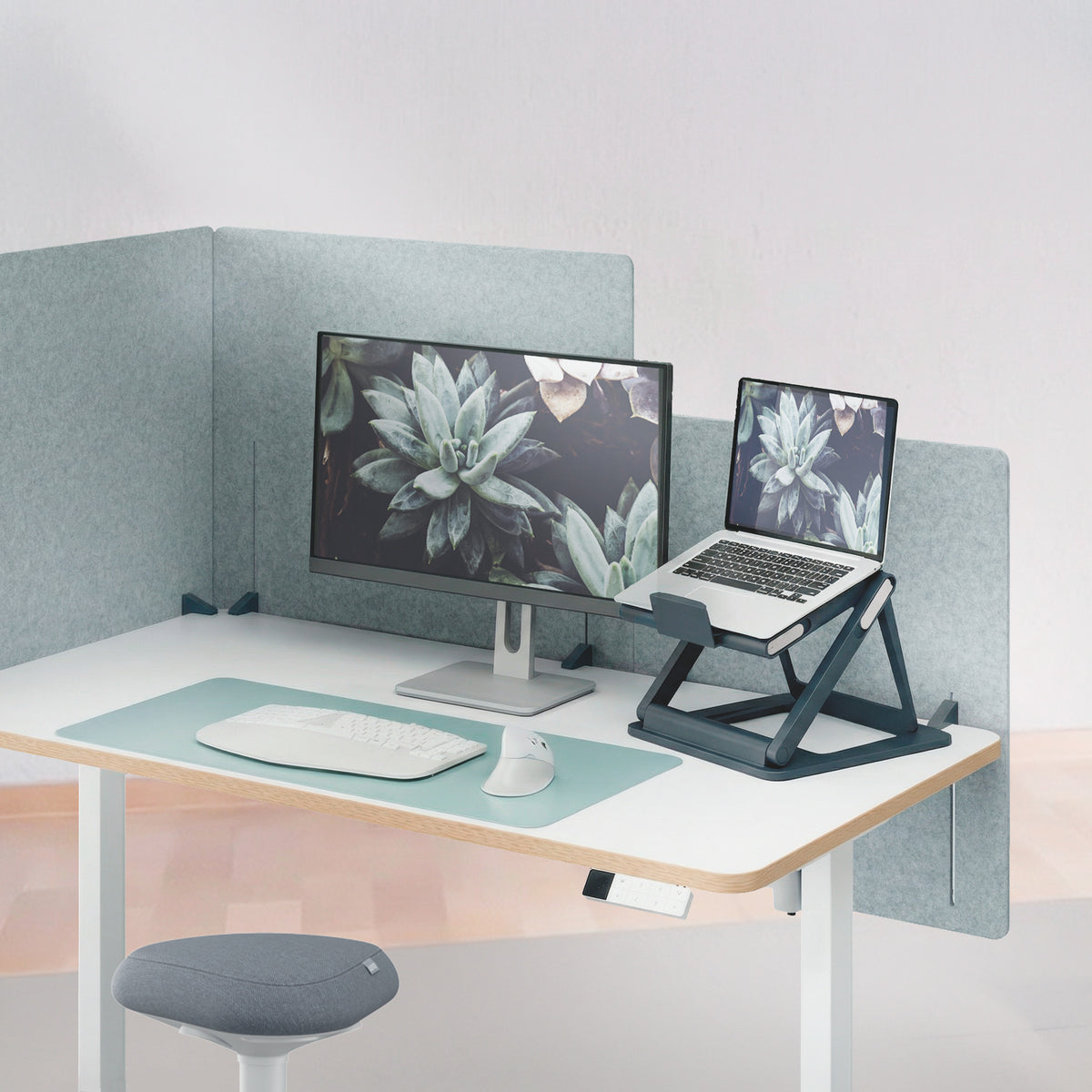 Leitz 65890089 laptop-ständer Dunkles Grau 43,2 cm (17")