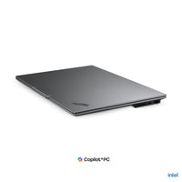 Lenovo ThinkPad X9-15p Gen 1 Aura Edition Copilot+ PC 358H Laptop 38,9 cm (15.3") Touchscreen 2.8K 64 GB 1 TB SSD Wi-Fi 7 (802.11be) Windows 11 Pro Grau Deutsch