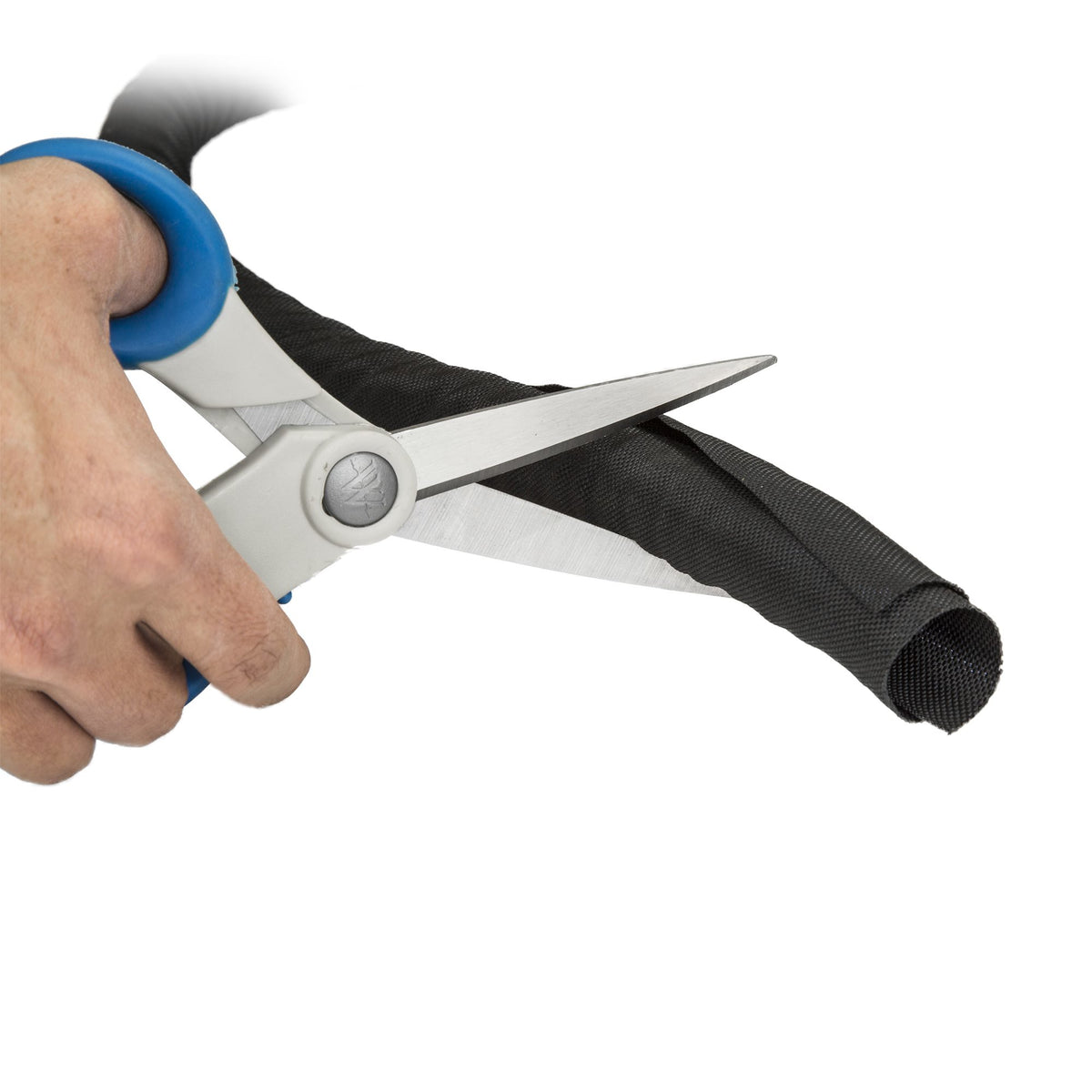 StarTech.com 2m Kabelschlauch - Flexibel gewickelter Kabel-Bündelschlauch - Ø 2,5 bis 4 cm - Selbstschließender Polyester-Mantel - Schwarz zuschneidbare Kabelführung