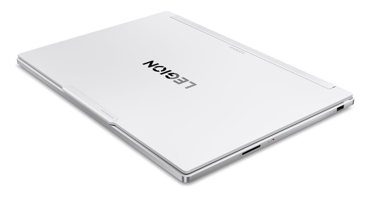 Lenovo Legion 7 16AGP11 Copilot+ PC AMD Ryzen AI 9 HX PRO 470 Laptop 40,6 cm (16") WQXGA 32 GB LPDDR5x-SDRAM 1 TB SSD NVIDIA GeForce RTX 5060 Wi-Fi 7 (802.11be) Windows 11 Home Weiß Deutsch