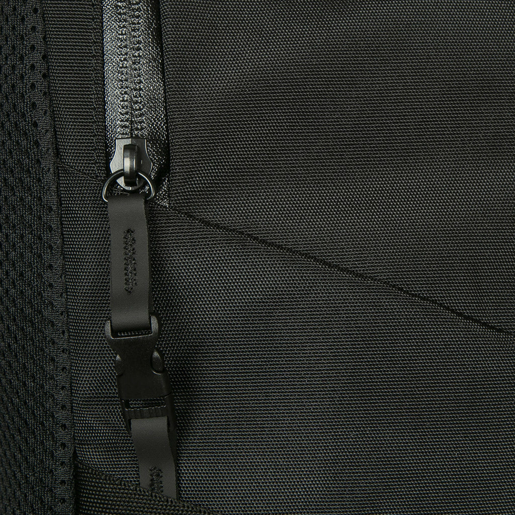 Targus Terra EcoSmart 40,6 cm (16") Rucksack Schwarz