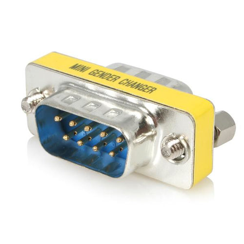 StarTech Slimline Serial DB9 Gender Changer Adapter und Konverter – kompakt, Silber, zwei DB-9 Stecker-Anschlüsse, männliche Schnittstellen, RoHS, GC9SM
