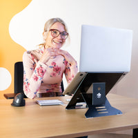 R-Go Tools Laptopständer R-Go Riser Document, ergonomisch, faltbar und einstellbar, mit Dokumentenhalter, AGR-zertifiziert, schwarz