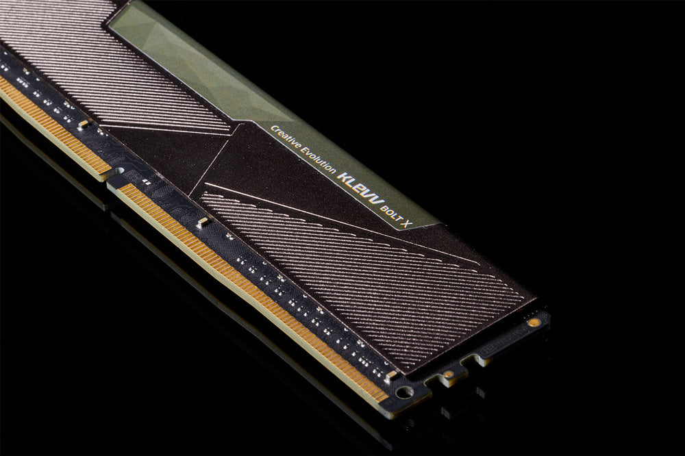 Klevv BOLT X Speichermodul 16 GB 1 x 16 GB DDR4 3200 MT/s 288-pin DIMM