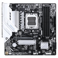 GIGABYTE B840M GAMING PLUS WIFI6E Mainboard – AMD Ryzen 9000 CPUs, 8+2+2-Phasen-VRM, bis zu 8200 MHz DDR5 (O.C.), 2× PCIe-4.0-M.2, Wi-Fi 6E, 1-GbE-LAN, USB 3.2 Gen 2