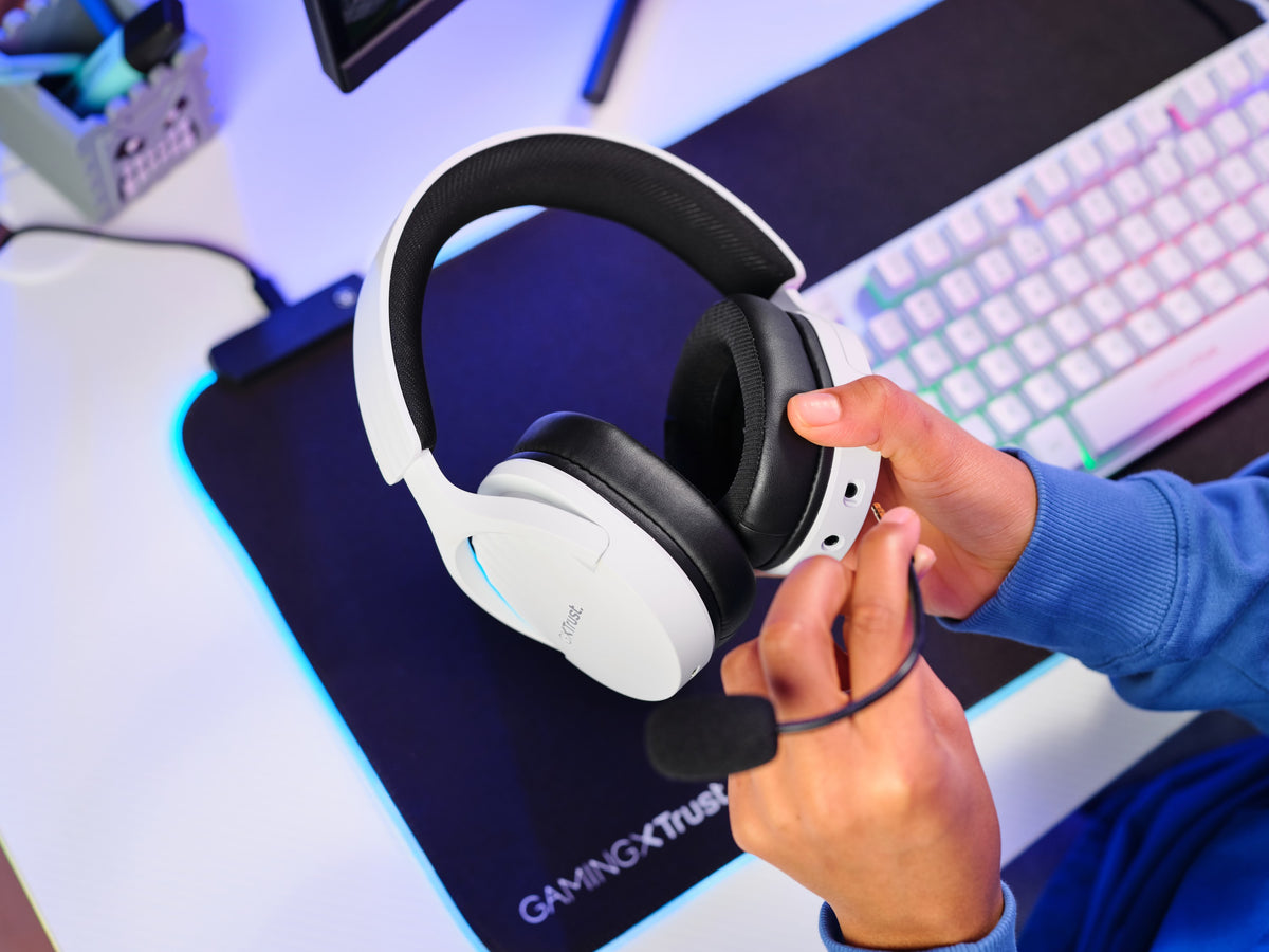 Trust GXT 491W FAYZO Kopfhörer Verkabelt & Kabellos Kopfband Gaming USB Typ-C Bluetooth Schwarz, Weiß