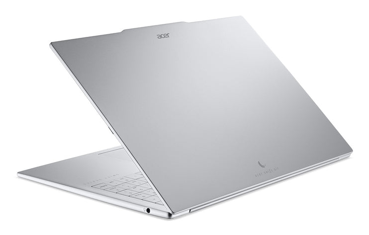 Acer Swift Air 16 OLED SFA16-61M-R2T2 Copilot+ PC AMD Ryzen AI 5 330 Laptop 40,6 cm (16") WUXGA 16 GB DDR5-SDRAM 512 GB SSD Wi-Fi 6 (802.11ax) Windows 11 Home Silber