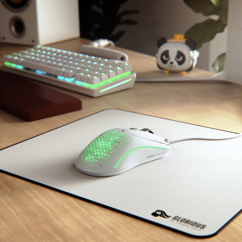 Glorious Gaming Model O Wired 2 Maus rechts USB Typ-A Optisch 26000 DPI