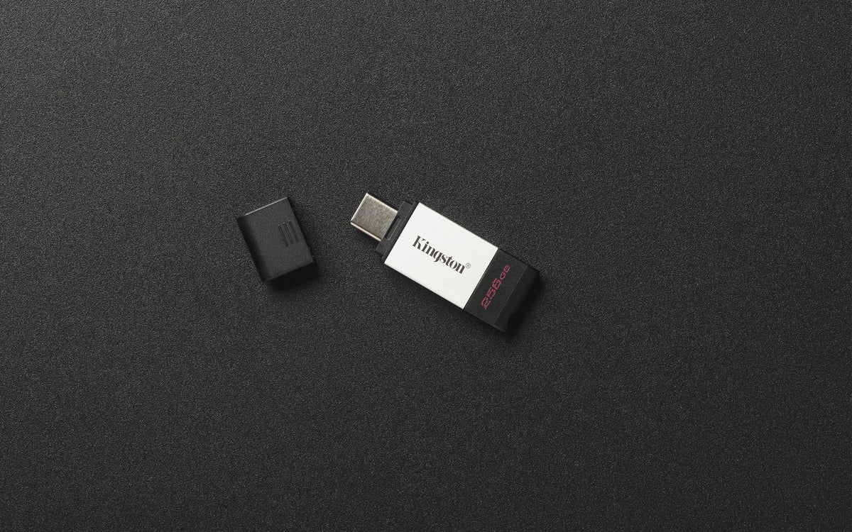 Kingston Technology DataTraveler 80 USB-Stick 256 GB USB Typ-C 3.2 Gen 1 (3.1 Gen 1) Schwarz, Silber
