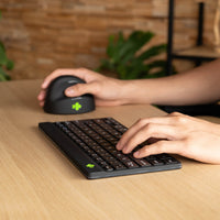 R-Go Tools Ergonomische Tastatur R-Go Compact Break, kompakte Tastatur mit Pausensoftware, QWERTY (IT), Bluetooth, Schwarz