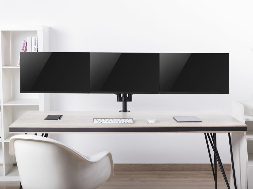 Equip Neig-/schwenkbare Verdreifachenmonitorhalter für Bildschirme mit 17 bis 27 Zoll