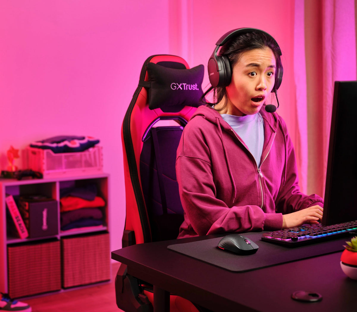 Trust GXT 926 Redex II Maus Gaming rechts RF Wireless Laser 10000 DPI
