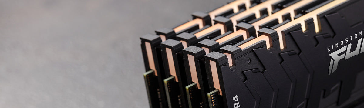 Kingston Technology FURY Renegade RGB Speichermodul 32 GB 4 x 8 GB DDR4 3200 MT/s 288-pin DIMM