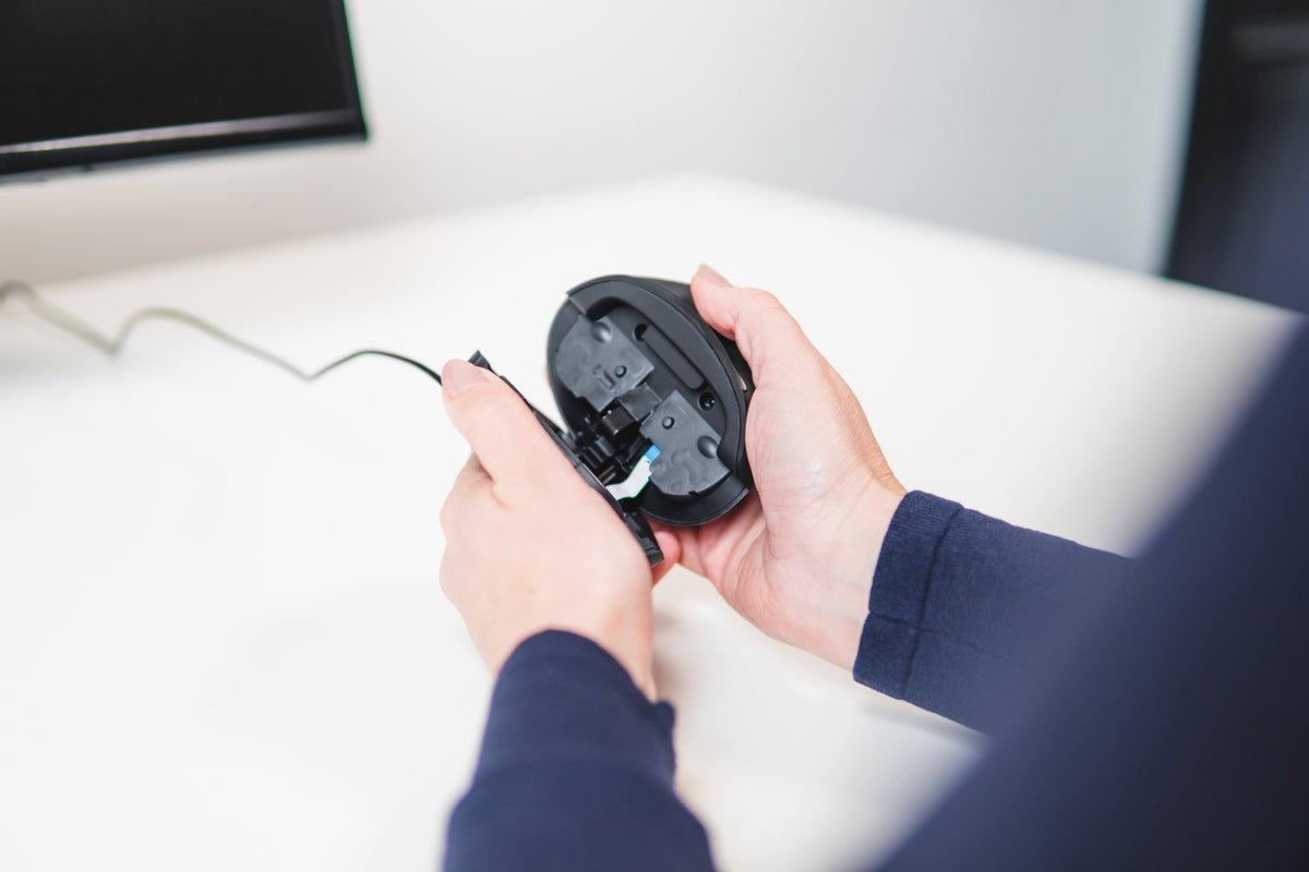 BakkerElkhuizen Oyster Wired mouse