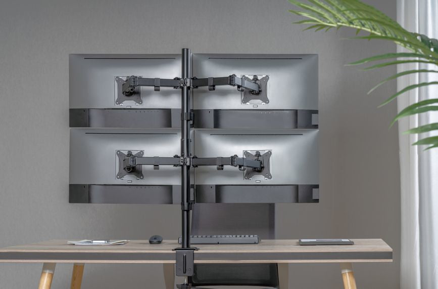 Equip 17”–32” Vierfach-Gelenk-Monitor/LCD-Tischhalterung