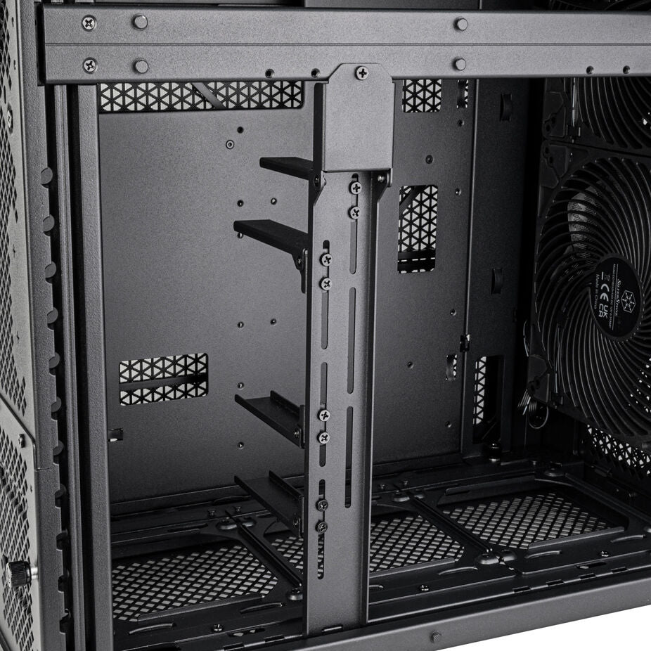 Silverstone ALTA D1 Tour ATX plein format panneau latéral en maille noire