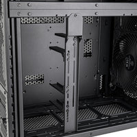 Silverstone ALTA D1 Tour ATX plein format panneau latéral en maille noire