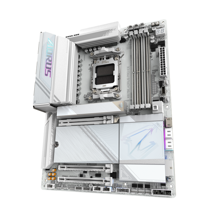 Gigabyte X870E AORUS PRO ICE