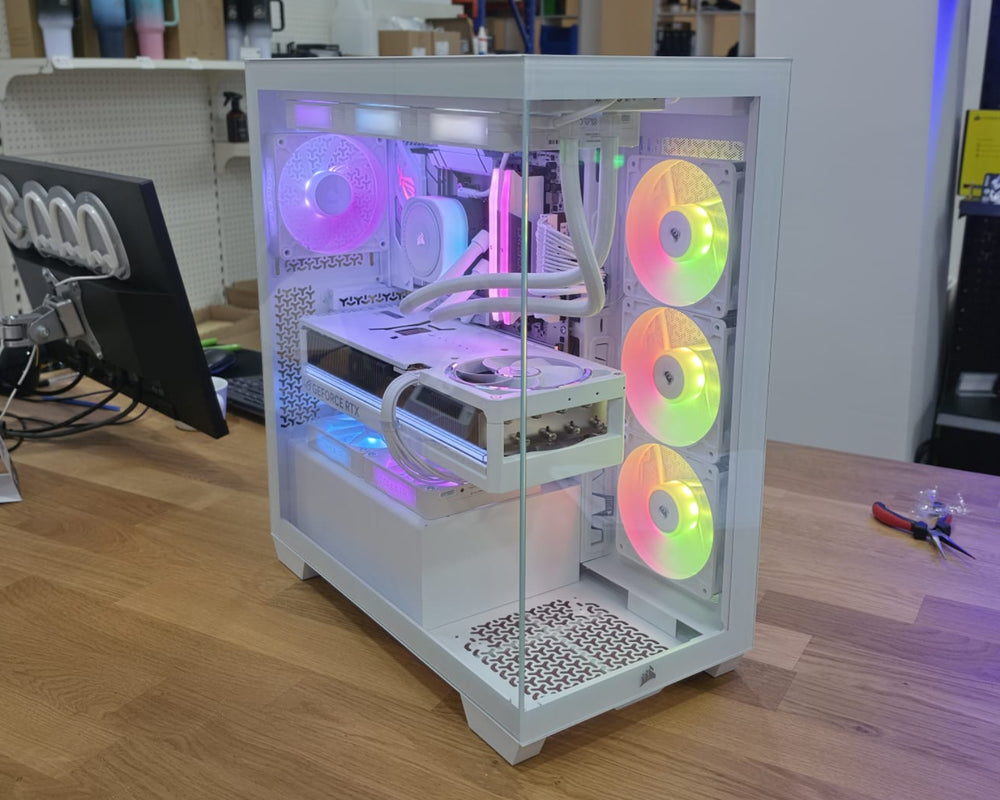 Corsair White Gaming PC