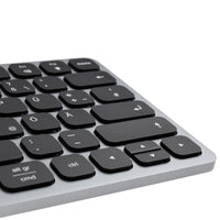 AXAGON HMC-KB USB-C Tastatur, microSD/SD, 3x USB-A 3.0, HDMI 4K/60Hz, PD 100W, Audio - DE Layout