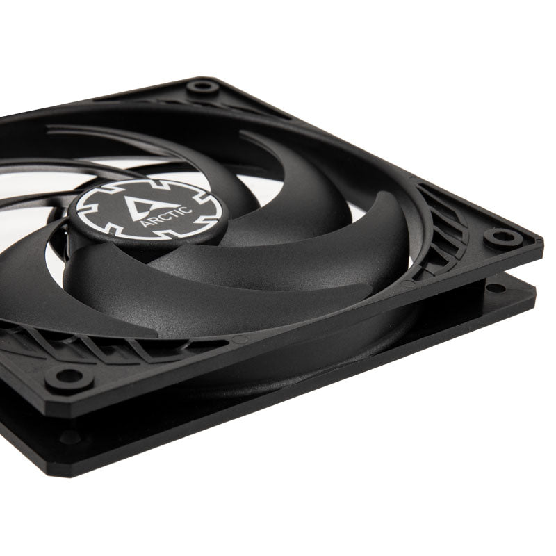 ARCTIC P12 Slim 120mm Noir PWM PST