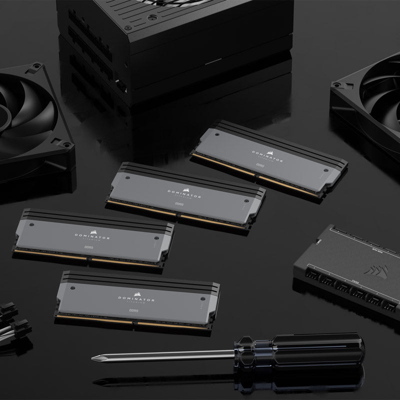 Corsair Dominator Titanium 64GB (2x32GB) DDR5-6000 CL30 Black