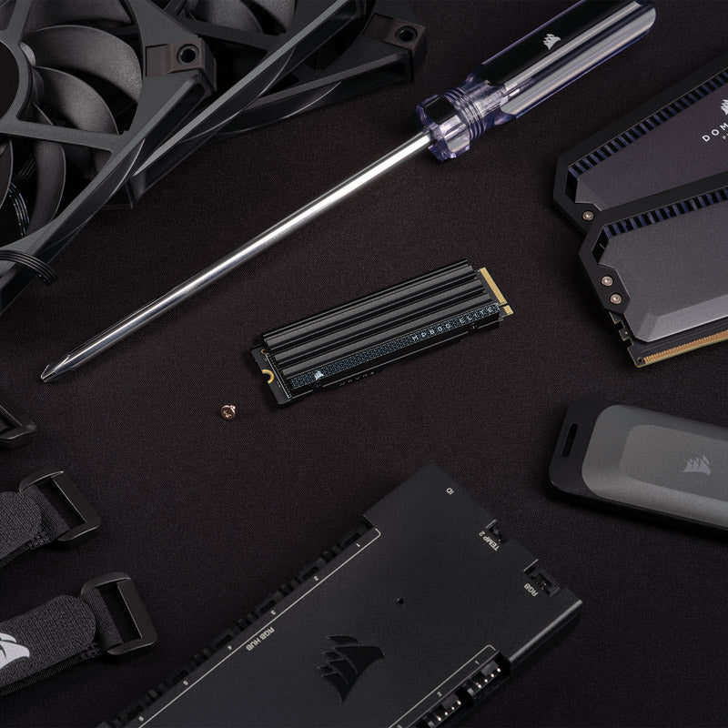 Corsair MP600 ELITE avec dissipateur thermique 2 To SSD M.2-2280 PCIe 4.0 x4 NVMe