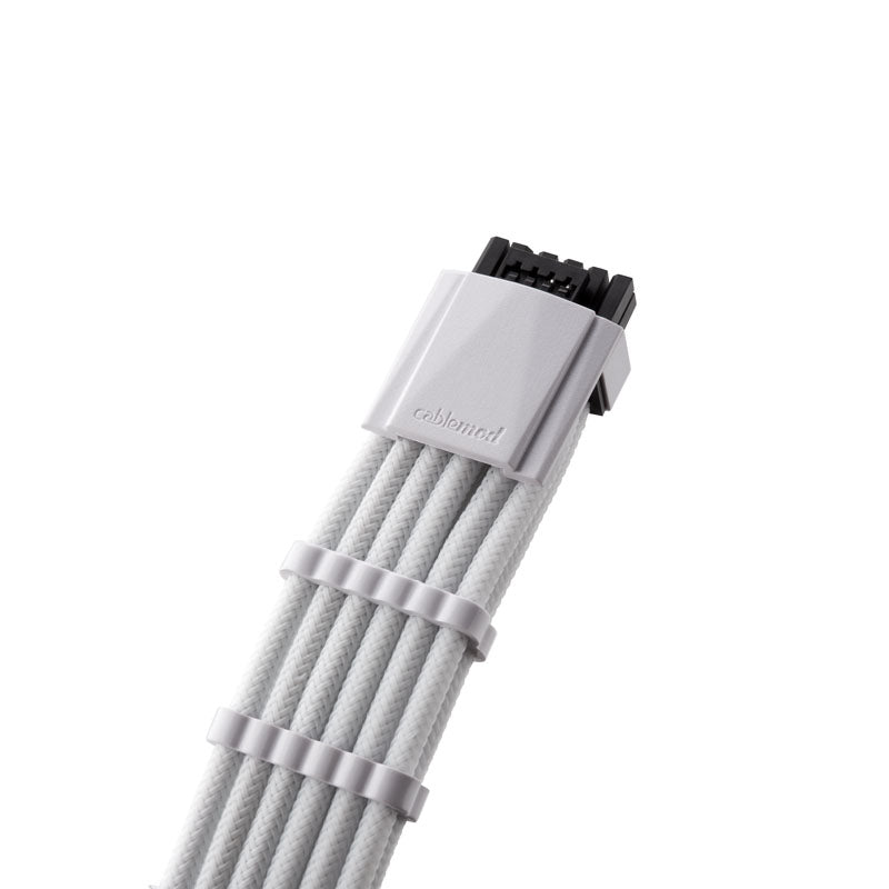 CableMod PRO ModMesh 12VHPWR auf 3x PCI-e Kabel - 45cm, weiß