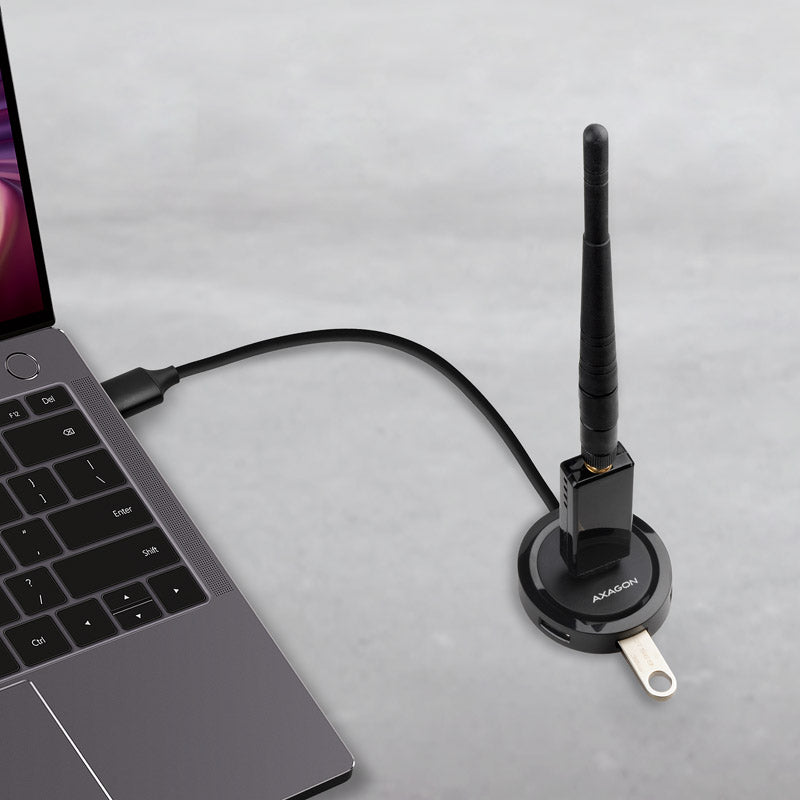 AXAGON HUE-P1A USB-A-Hub, 4x USB 3.0, externe Stromversorgung - 30 cm