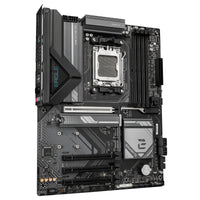 GIGABYTE B650E EAGLE WIFI6E Mainboard - AMD Ryzen 9000 Series CPUs, 8+2+2 Phasen VRM, bis zu 8200MHz DDR5 (O.C), 1xPCIe 5.0 + 2xPCIe 4.0 M.2, 2.5GbE LAN, WIFI 6E, USB 3.2 Gen 2