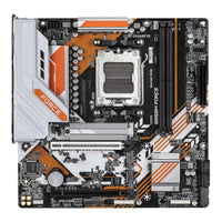 GIGABYTE B850M FORCE Mainboard – Unterstützt AMD Ryzen 9000 Serie Prozessoren, 8+2+2 Phasen Digital-VRM, bis zu 9600 MHz DDR5 (OC), 1 x PCIe 5.0 M.2 + 2 x PCIe 4.0 M.2, 2.5 GbE LAN, USB 3.2 Gen 2