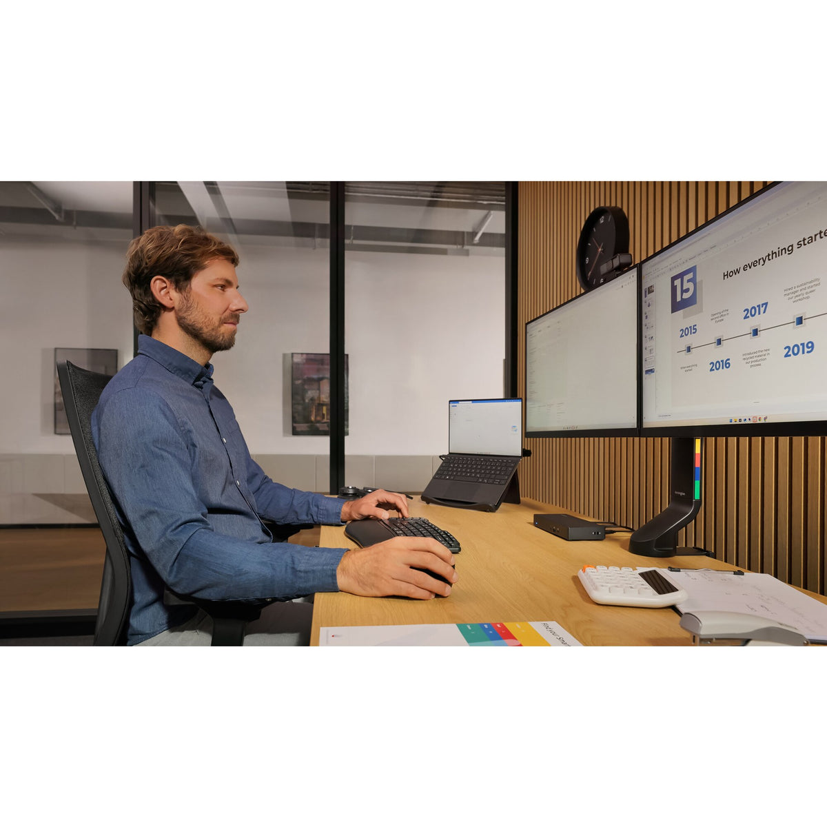 Kensington SmartFit Easy Riser Laptopständer — Schwarz