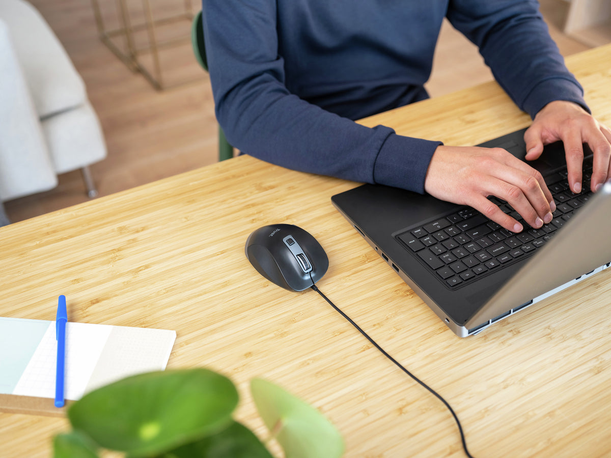 Trust Fyda Maus Büro rechts USB Typ-A Optisch 5000 DPI