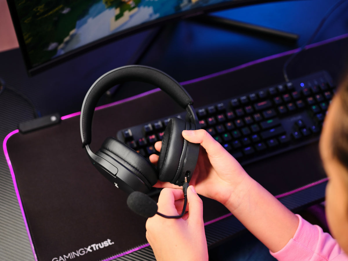 Trust GXT 491 Fayzo Kopfhörer Verkabelt & Kabellos Kopfband Gaming USB Typ-C Bluetooth Schwarz