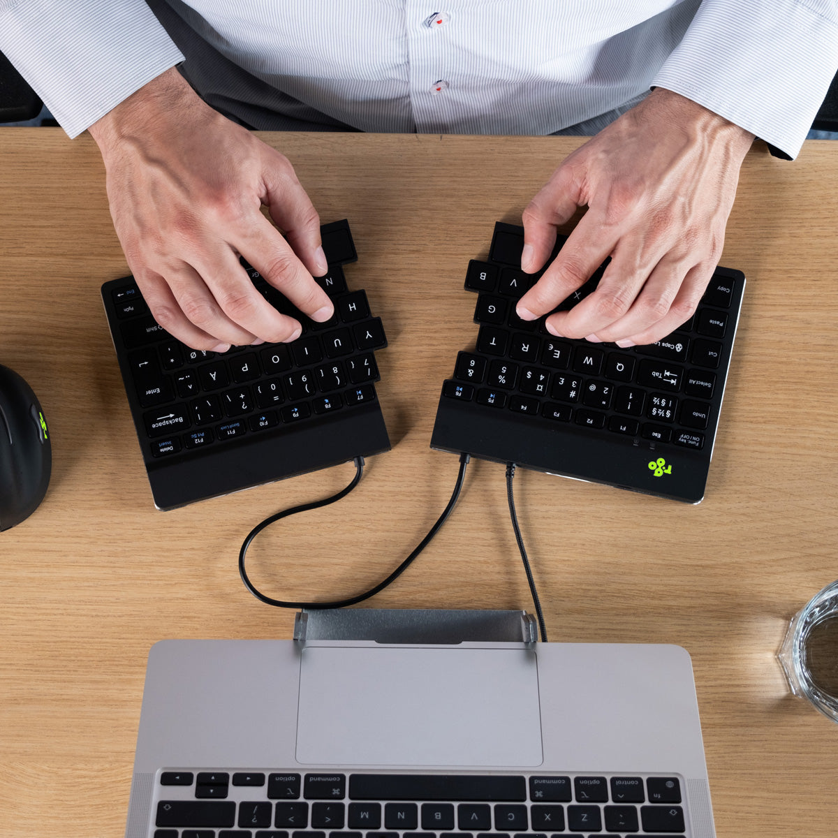 R-Go Tools Ergonomische Tastatur R-Go Split Break v2 mit Pausensoftware, geteilte Tastatur, QWERTY (US), Kabelgebunden, Schwarz