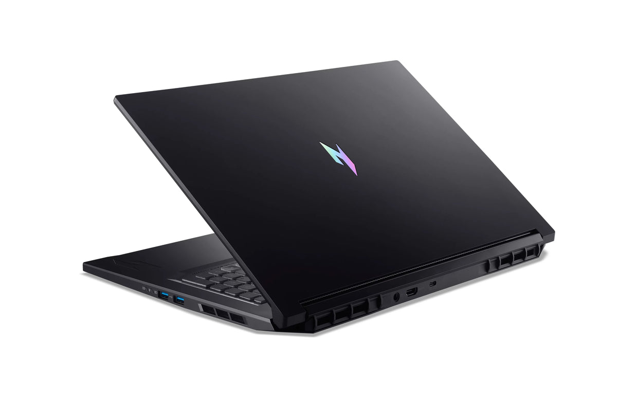 Acer Nitro Aspire 17, R7-260, W11H