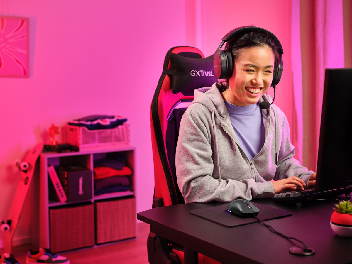Trust GXT 925 REDEX II Maus Gaming rechts USB Typ-A Laser 10000 DPI