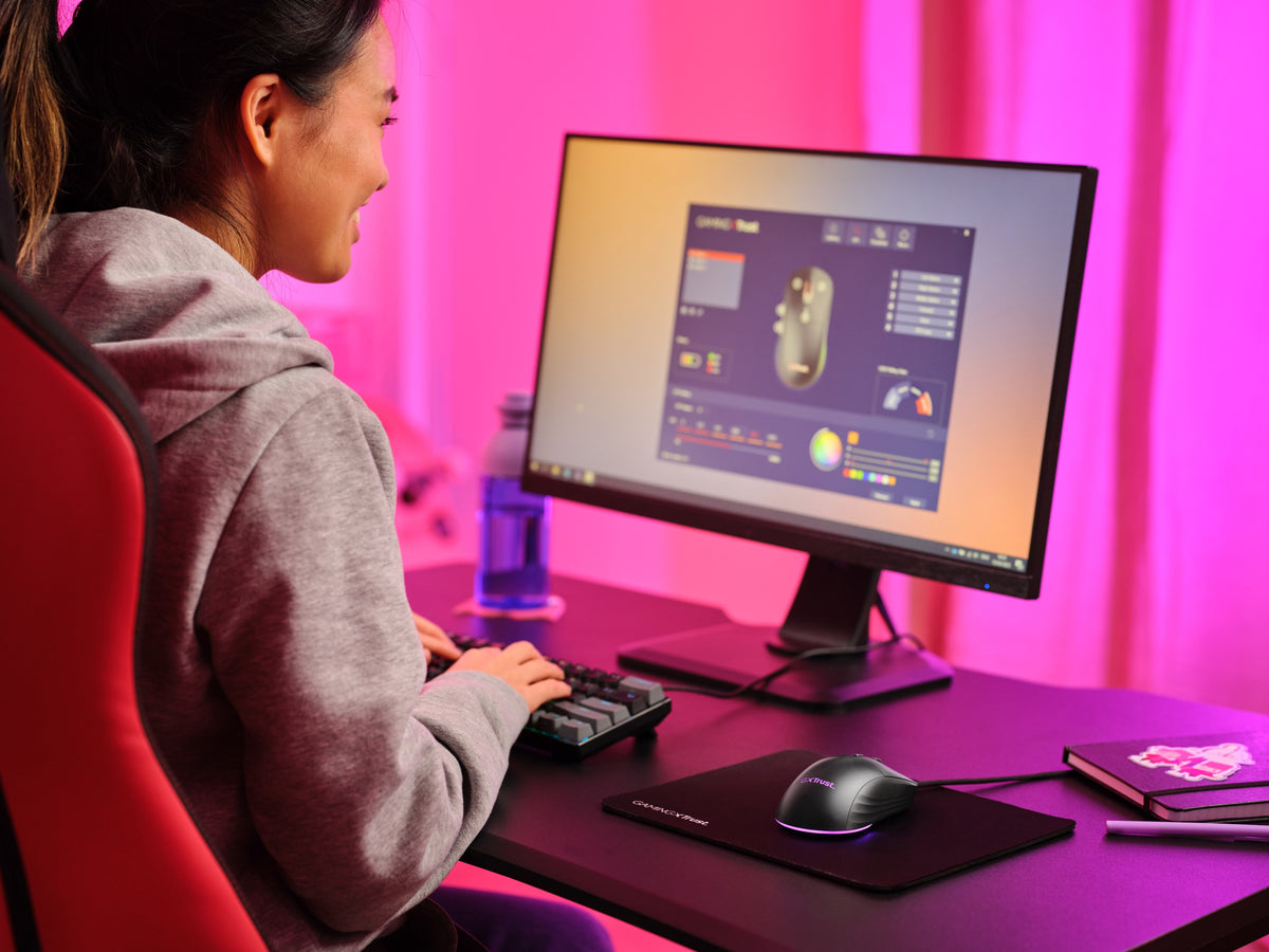 Trust GXT 925 REDEX II Maus Gaming rechts USB Typ-A Laser 10000 DPI