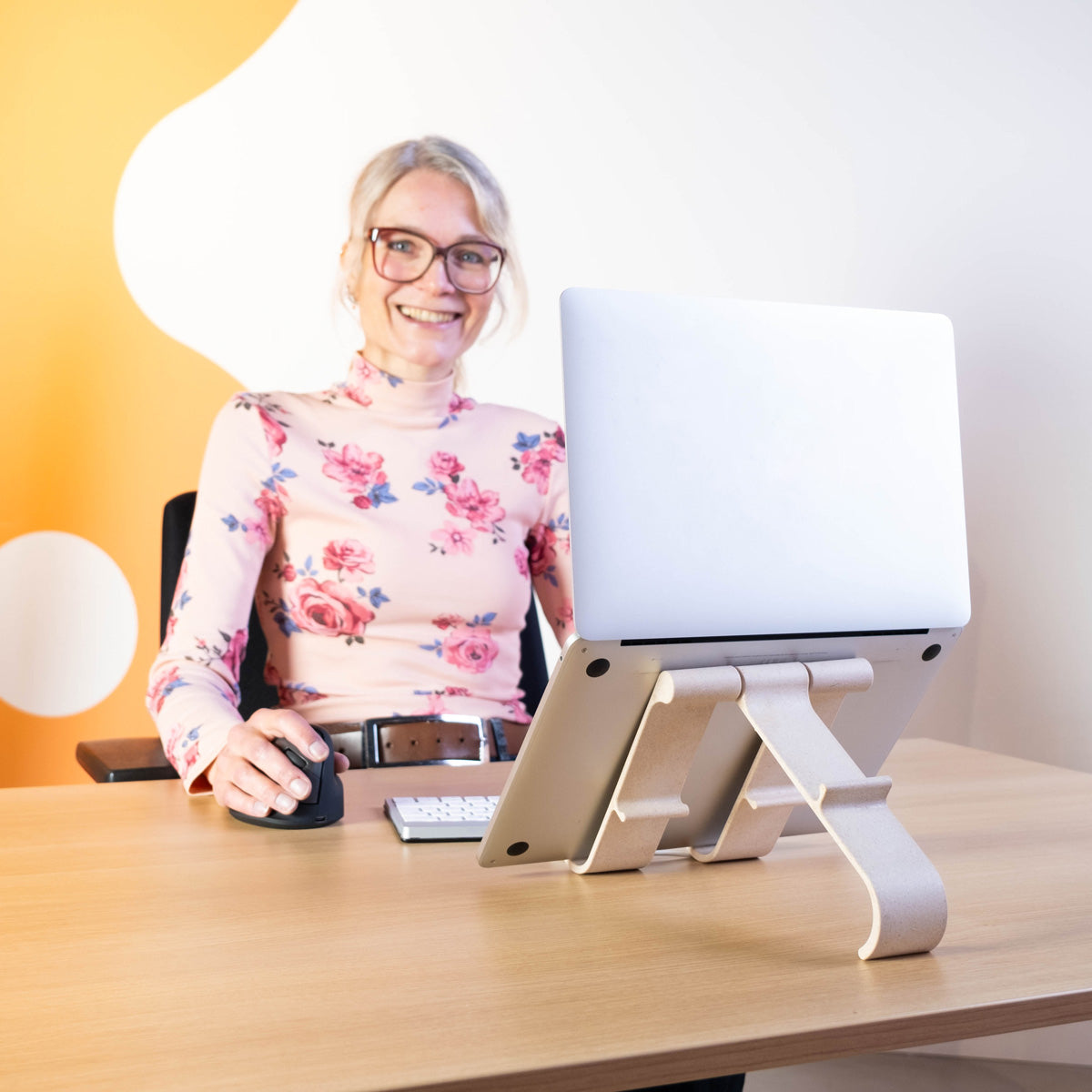 R-Go Tools Laptop- und Tablet-Ständer R-Go Treepod, ergonomisch und modular, verstellbar, biobasiert
