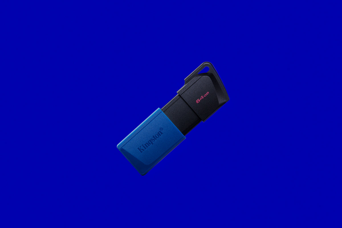 Kingston Technology DataTraveler 64GB USB3.2 Gen 1 Exodia M (Schwarz + Blau)