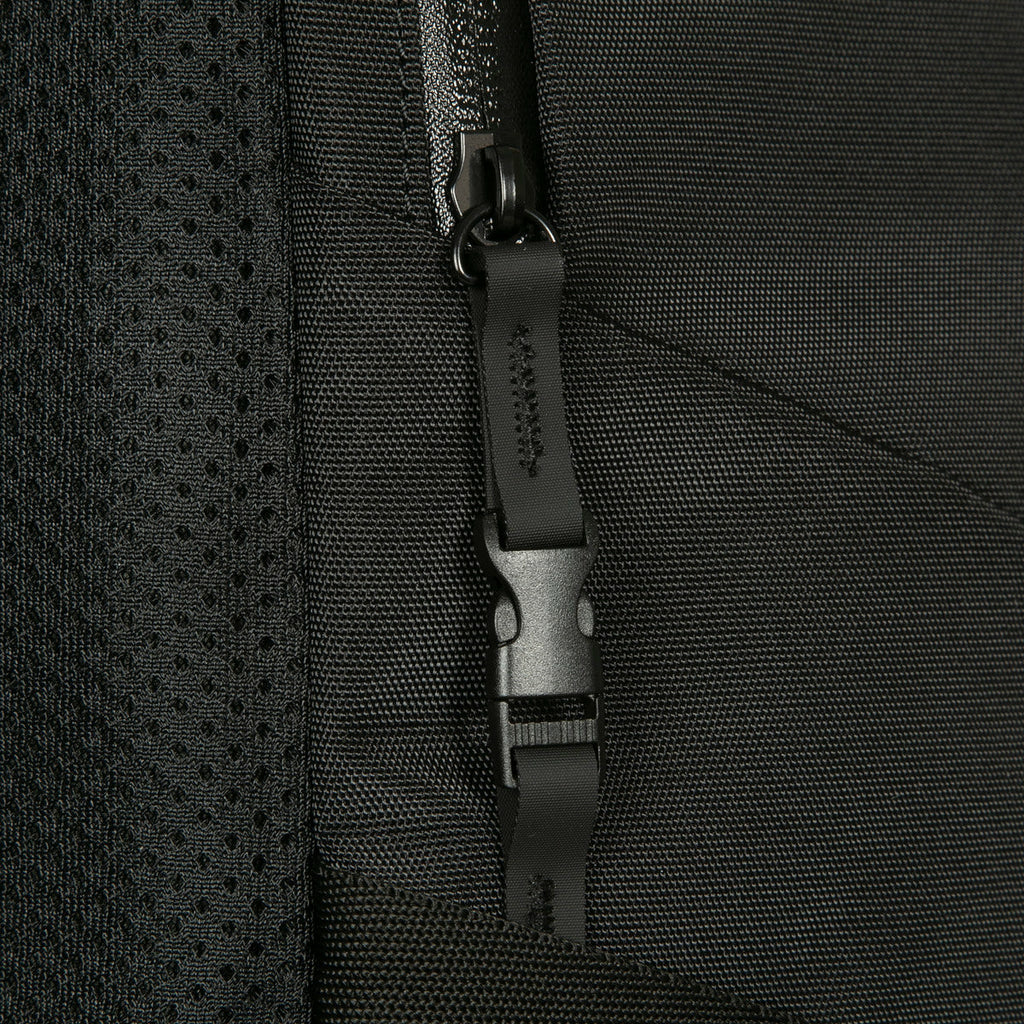 Targus Terra EcoSmart 40,6 cm (16") Rucksack Schwarz